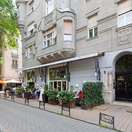 Luxurious Central Apartment In Liszt Ferenc Square บูดาเปสต์ ภายนอก รูปภาพ
