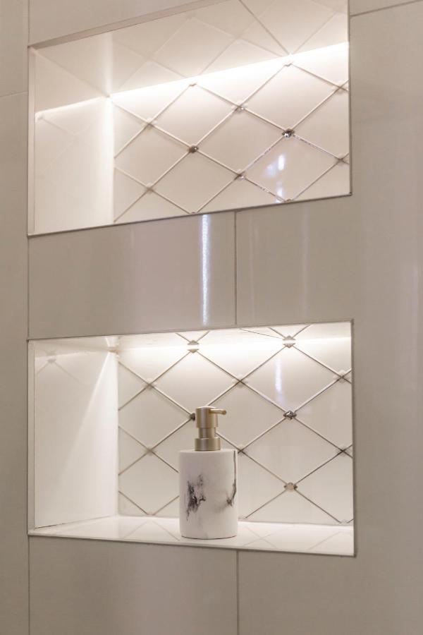 Luxurious Central Apartment In Liszt Ferenc Square บูดาเปสต์ ภายนอก รูปภาพ