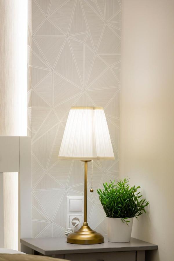 Luxurious Central Apartment In Liszt Ferenc Square บูดาเปสต์ ภายนอก รูปภาพ
